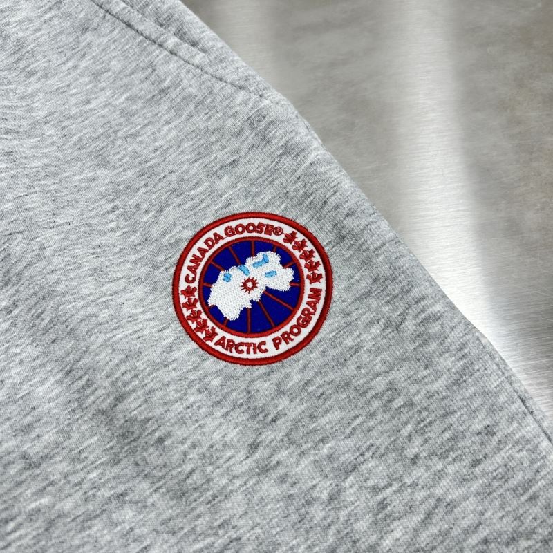 Canada Goose Short Pants